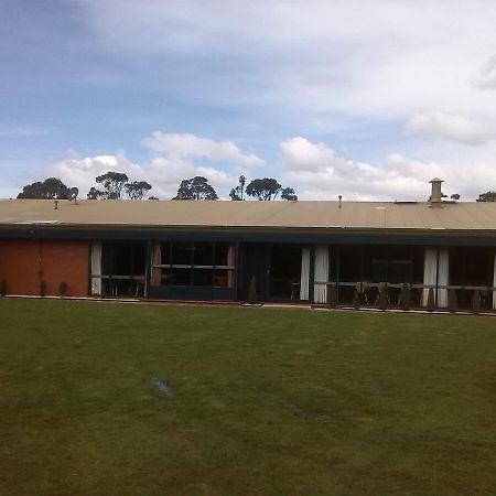 Tandara Motor Inn Triabunna Esterno foto